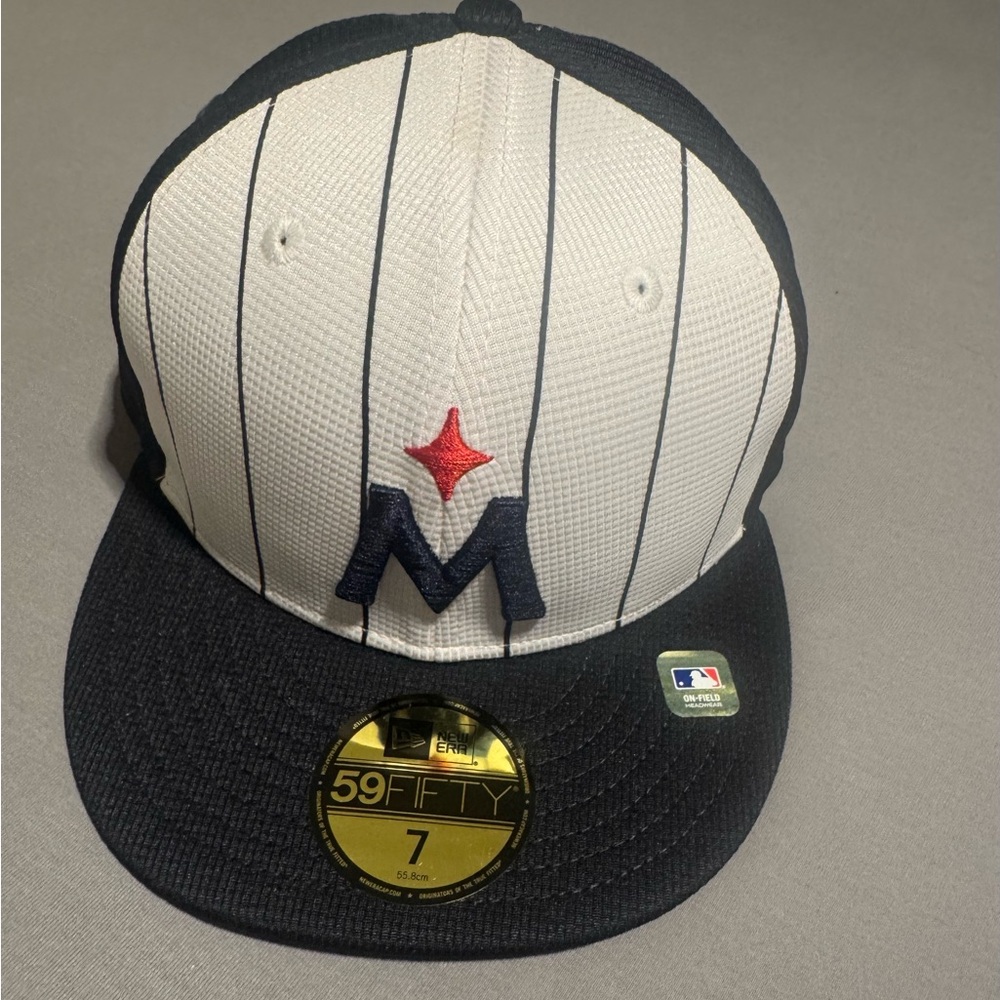 Minnesota Twins New Era Fitted Hat